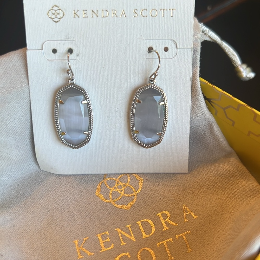 Kendra Scott Earrings Elle Silver Drop Earrings in Slate